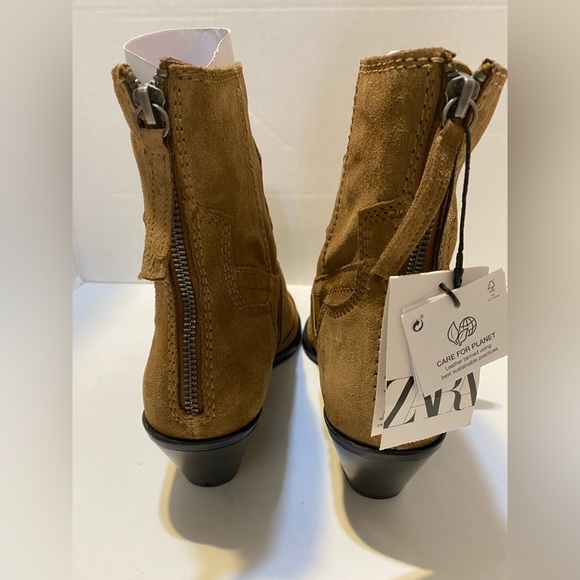 Zara Buckled Cowboy Suede Booties zipper Sz 7.5 - Picture 4 of 13